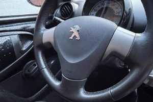 Peugeot_107_2013_for_sale 01 (5)