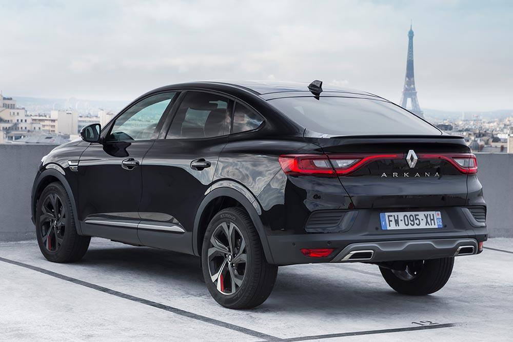 https://autogreeknews.gr/wp-content/uploads/2023/03/Renault-Arkana-3.jpeg