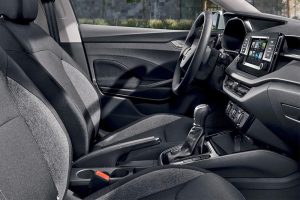 Skoda-Fabia-Active-interior-2
