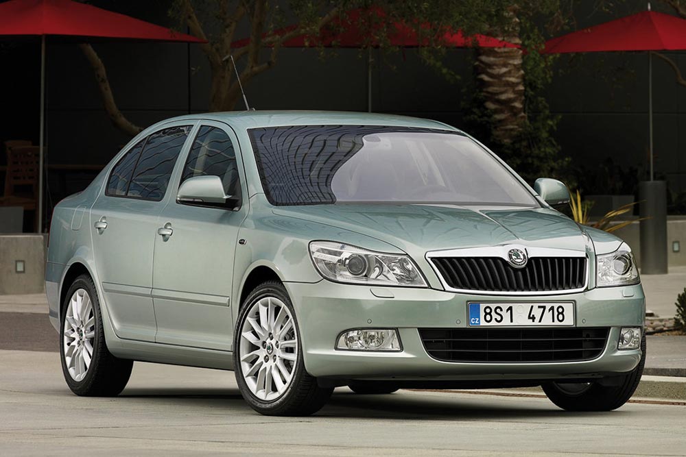 https://autogreeknews.gr/wp-content/uploads/2023/03/Skoda-Octavia-2009-5.jpg