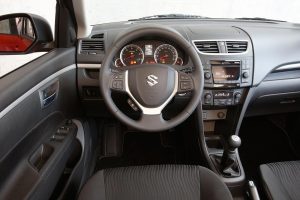 Suzuki-Swift-2011-(5)