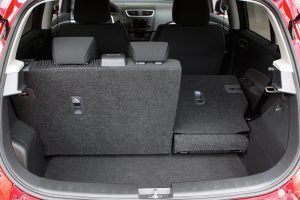 Suzuki-Swift-2011-(6)