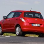 Suzuki-Swift-2011-(7)