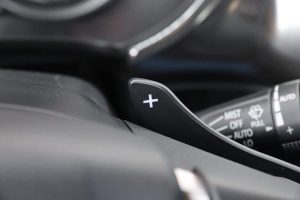 Suzuki-Vitara-Stong-Hybrid-esoteriko-(11)