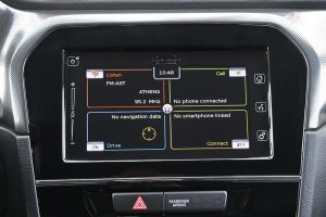 Suzuki-Vitara-Stong-Hybrid-esoteriko-(3)