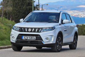 Suzuki-Vitara-Strong-Hybrid-(7)