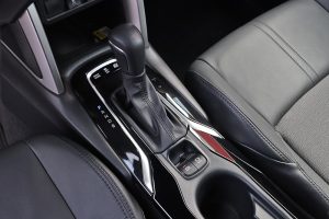 Toyota-Corolla-Cross-2.0-Hybrid-(26)