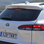 Toyota-Corolla-Cross-2.0-Hybrid-(31)