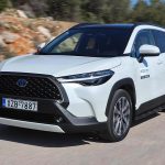 Toyota-Corolla-Cross-2.0-Hybrid-(33)