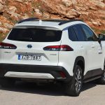 Toyota-Corolla-Cross-2.0-Hybrid-(8)