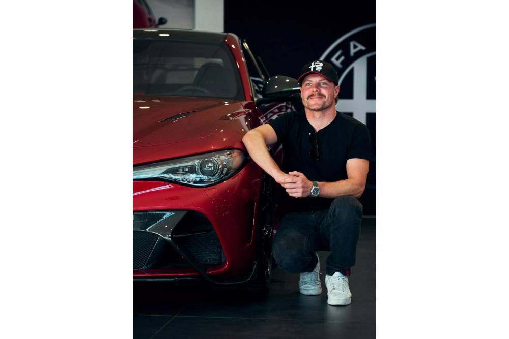 https://autogreeknews.gr/wp-content/uploads/2023/03/Valtteri-Bottas-Alfa-Romeo-Giulia-GTAm-5-scaled-1.jpg
