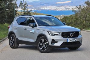 Volvo-XC40-T2-(7)