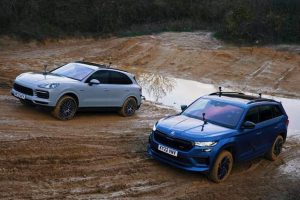 cheap-skoda-kodiaq-rs-mud-battles-porsche-cayenne-