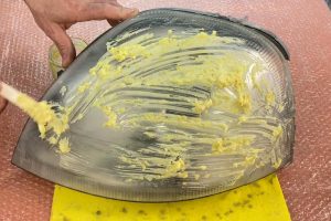 defog-lights-with-lemon