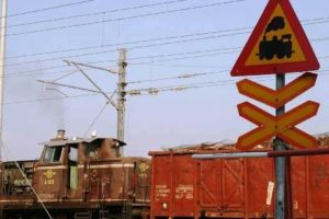 diavasi trenou 02 (1)