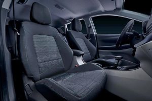 hyundai-bayon-front-seats-1
