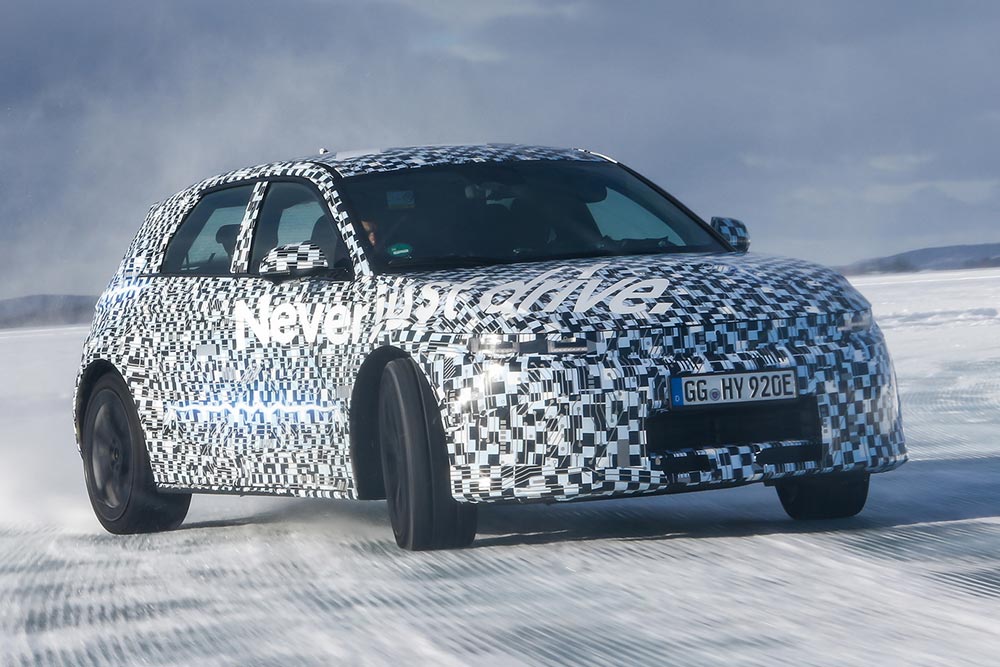 https://autogreeknews.gr/wp-content/uploads/2023/03/hyundai-ioniq-5-n-winter-test-drive-kv-06.jpg