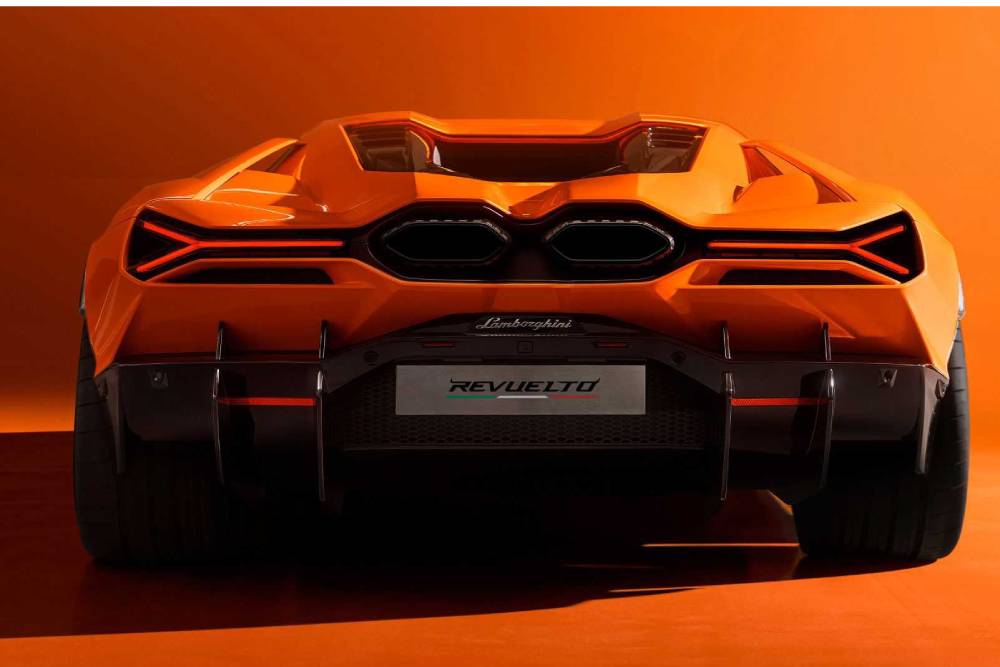 https://autogreeknews.gr/wp-content/uploads/2023/03/lamborghini-revuelto-foto-2023-4.jpg