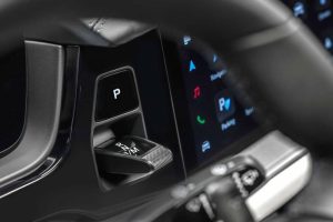 porsche-cayenne-facelift-2023-interieur (2)