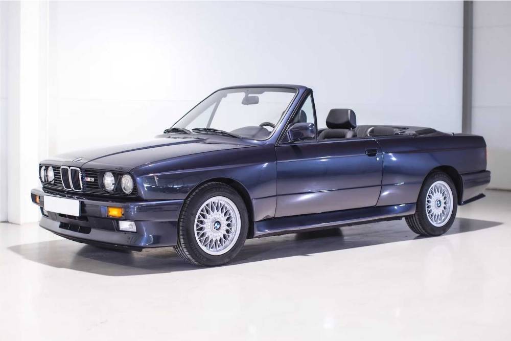https://autogreeknews.gr/wp-content/uploads/2023/03/rare-1989-bmw-m3-convertible-fetches-over-101-000-.jpg