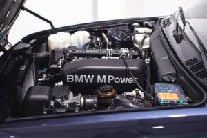 rare-1989-bmw-m3-convertible-fetches-over-101-000- (6)