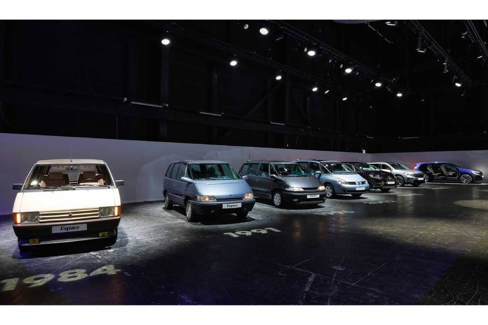 https://autogreeknews.gr/wp-content/uploads/2023/03/renault-espace-2023-13.jpg