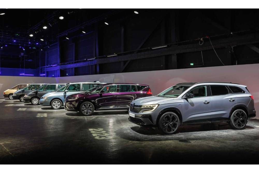 https://autogreeknews.gr/wp-content/uploads/2023/03/renault-espace-2023-14.jpg
