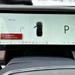 rivian-r1s-gets-stuck-in-the-snow-and-towing-it-ou (3)