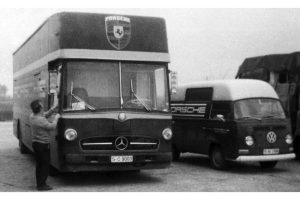 volkswagen-transporter-porsche-renndienst (2)