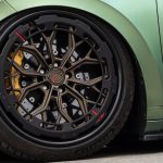 vw-arteon-r-shooting-brake-resting-on-aerodisc-20s (4)