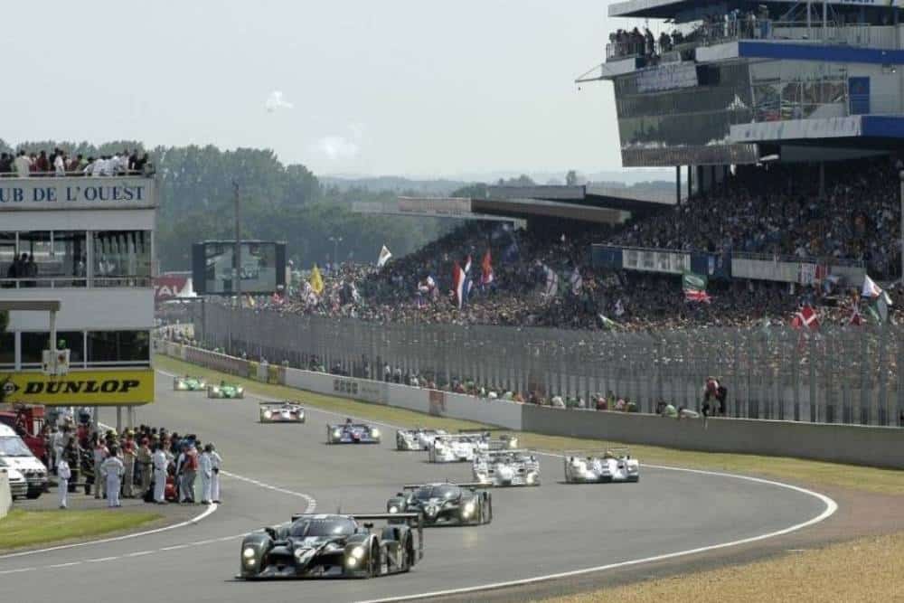 https://autogreeknews.gr/wp-content/uploads/2023/04/2003-le-mans.jpg