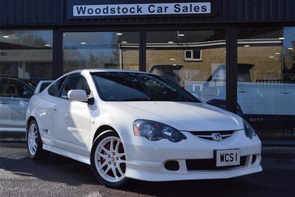 https://autogreeknews.gr/wp-content/uploads/2023/04/2016-honda-integra-type-r-for-sale-1.jpg