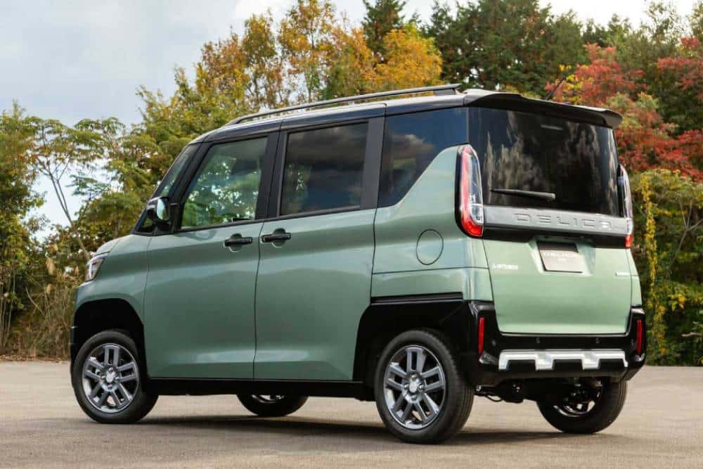 https://autogreeknews.gr/wp-content/uploads/2023/04/2023-mitsubishi-delica-mini-jdm-17.jpg