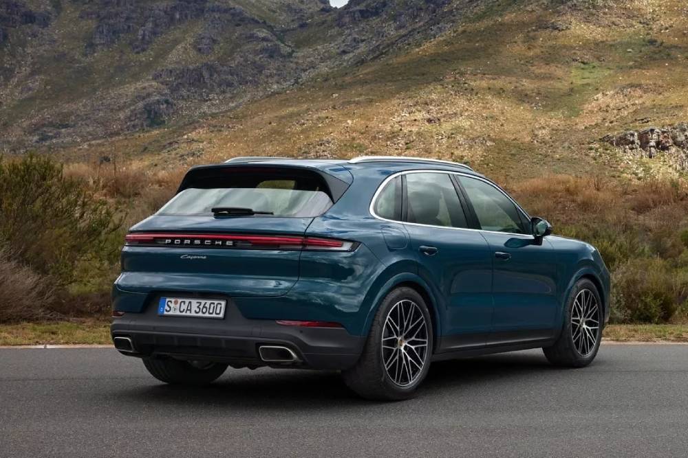 https://autogreeknews.gr/wp-content/uploads/2023/04/2024-Porsche-Cayenne-25.jpg