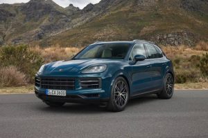 2024-Porsche-Cayenne-26