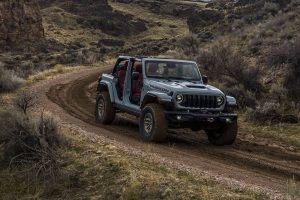 2024-jeep-wrangler-gets-new-grille-winch-and-tech-