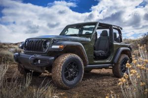 2024-jeep-wrangler-gets-new-grille-winch-and-tech- (7)