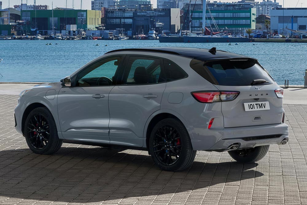 https://autogreeknews.gr/wp-content/uploads/2023/04/Ford-Kuga-Graphite-6.jpg