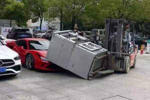 Fta2tV-aAAAw8ND_format=jpg&name=medium