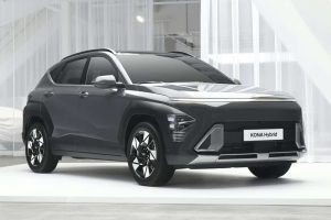 Hyundai-Koana-Hybrid-2023-(1)
