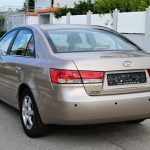 Hyundai-Sonata-2006-(4)