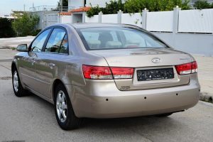 Hyundai-Sonata-2006-(4)
