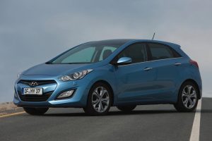 Hyundai-i30-2012-(6)