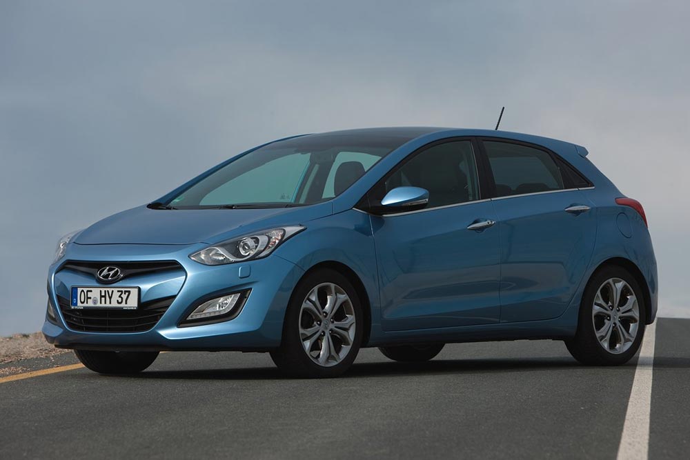 https://autogreeknews.gr/wp-content/uploads/2023/04/Hyundai-i30-2012-6.jpg