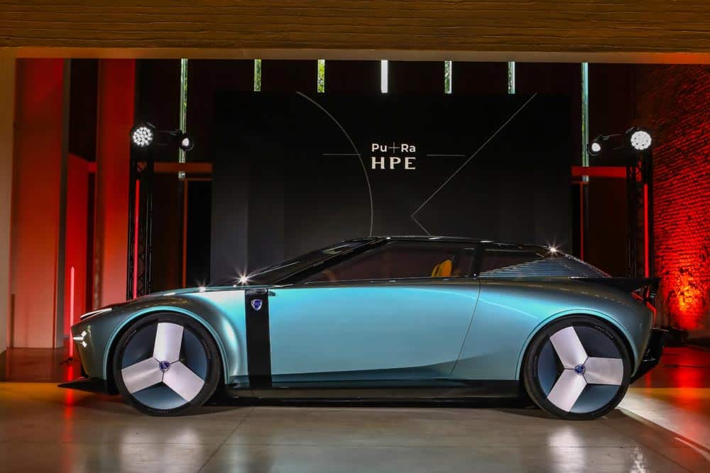 https://autogreeknews.gr/wp-content/uploads/2023/04/Lancia-PuRa-HPE-15.jpg