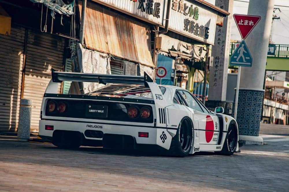 https://autogreeknews.gr/wp-content/uploads/2023/04/Liberty-Walks-Ferrari-F40-12.jpg