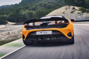 Mclaren-750-S-24-2048×1366
