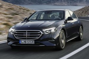 Mercedes-E-Class-2023-(11)