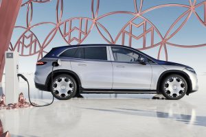 Mercedes-Maybach-EQS-SUV-(3)