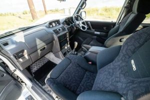 Mitsubishi-Pajero-Evolution-11